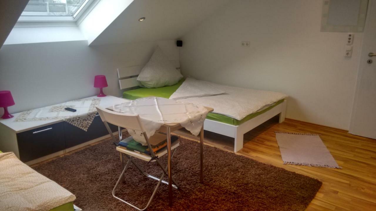 Ferienwohnung"Vip Munich Albatros De Luxe" Kirchheim bei Muenchen Exteriör bild